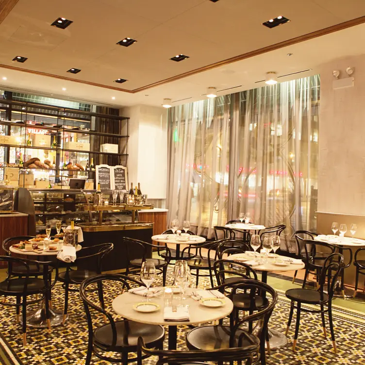 Cochon Volant Brasserie, Chicago, IL