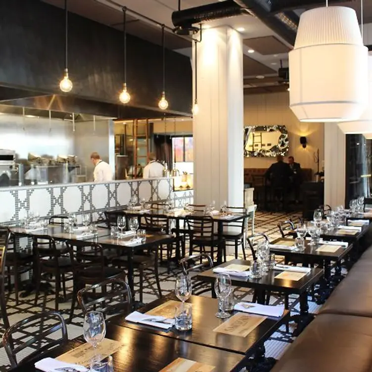 Cucina Market Bistro, Calgary, AB