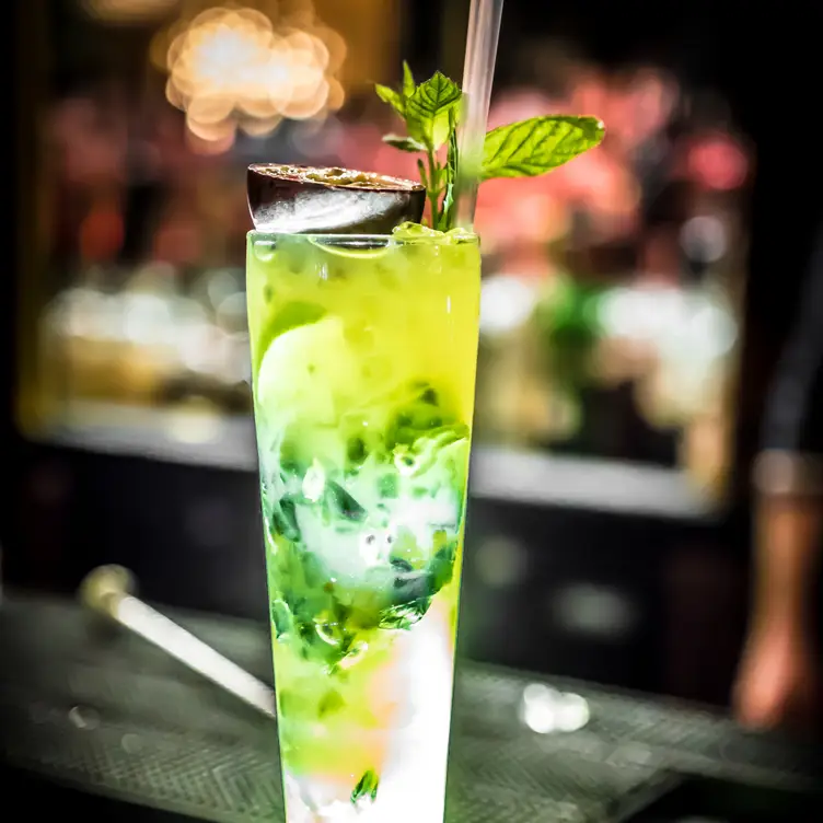 Bar Nirvana, London, 