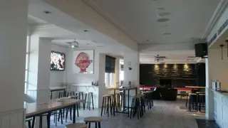 Una foto del restaurante The Lincolnshire Arms Hotel