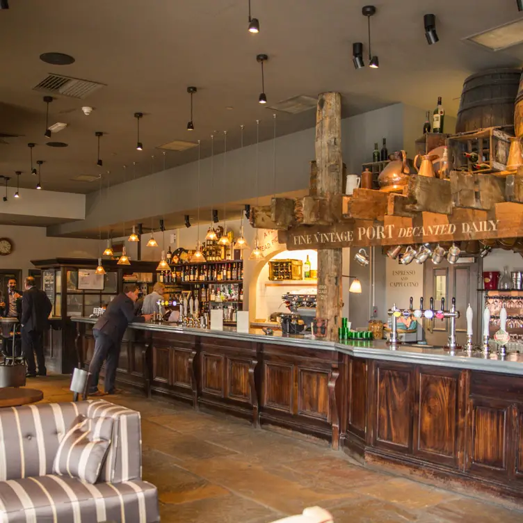 Davy's at Canary Wharf, London, 