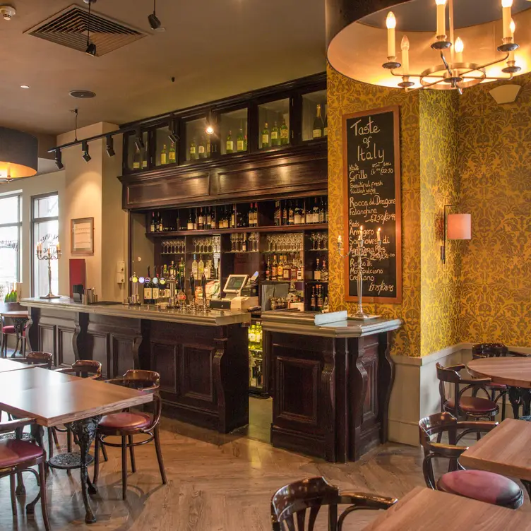 Davy's at Canary Wharf, London, 