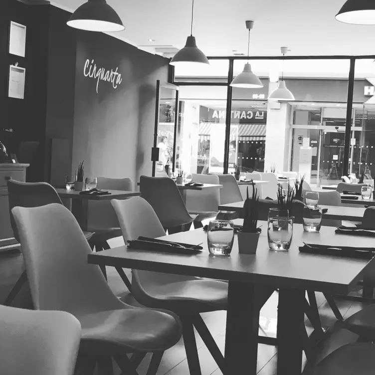 Cinquanta, Sidcup, Kent