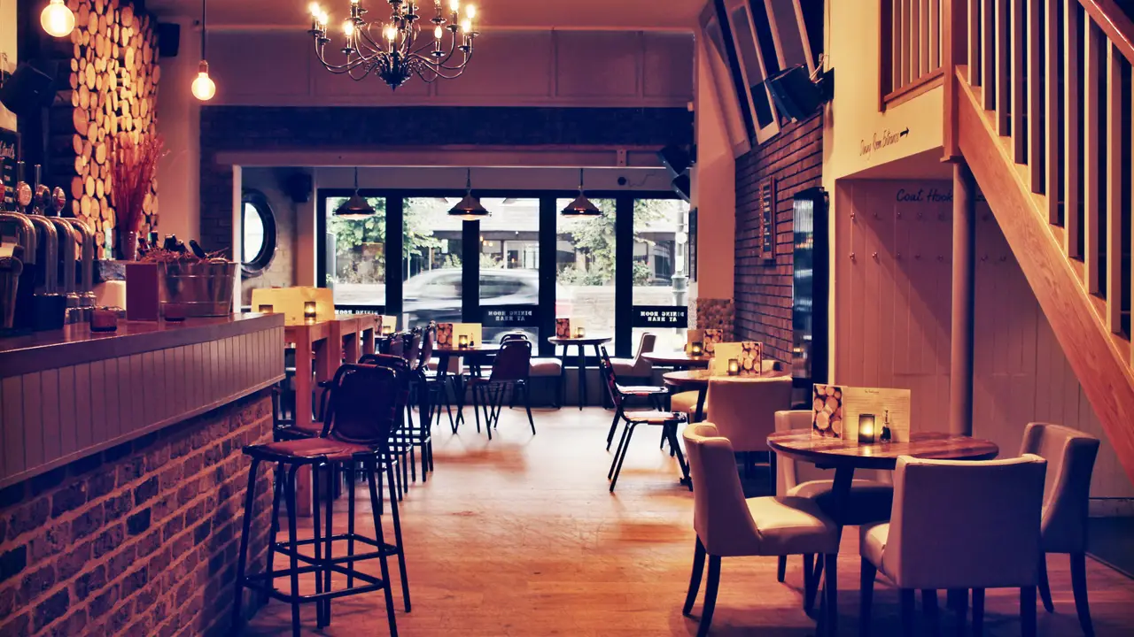 The Lambourne, London, 