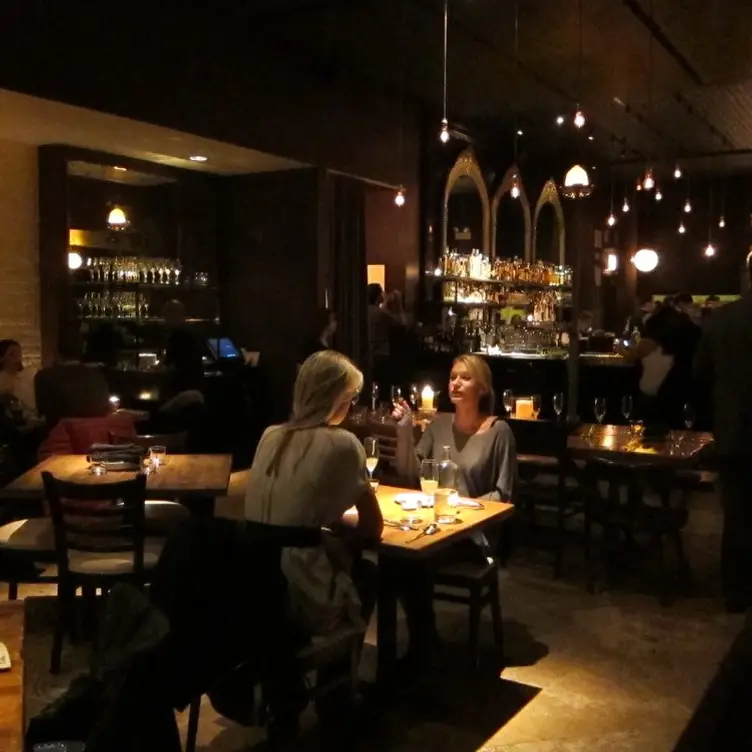 Gilt Bar, Chicago, IL