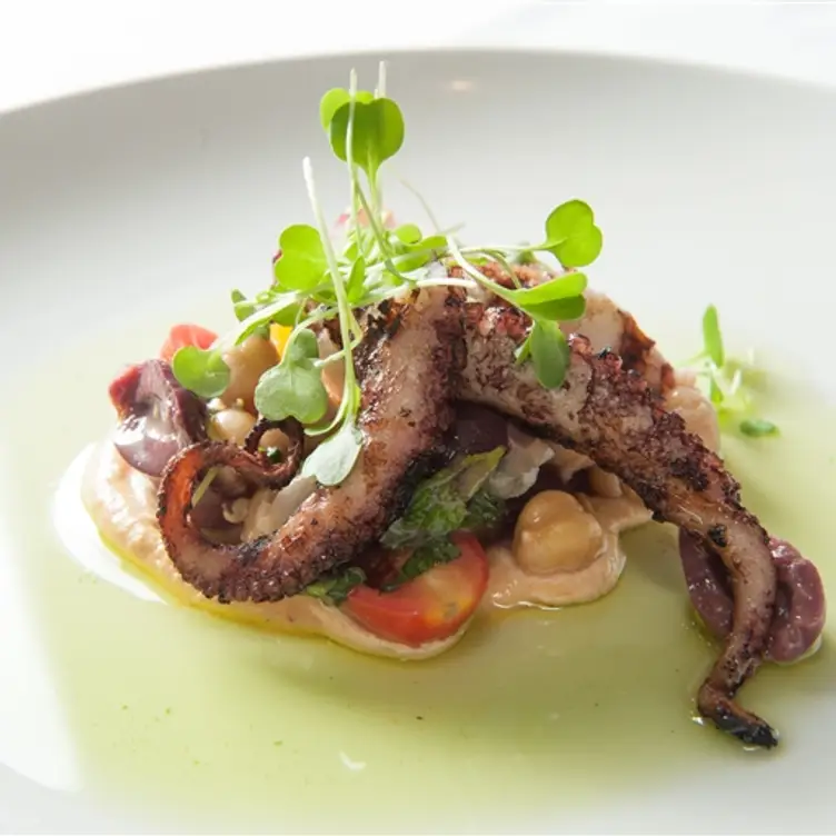 Spinnakers Restaurant & Bar, Oyster Bay, NY