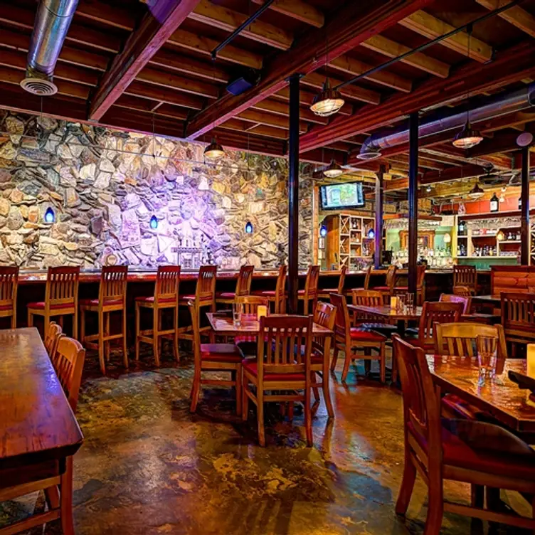 Interior Main Dining Room - Venue's Cafe, Carefree, AZ