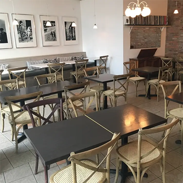 Café Bicyclette, Edmonton, AB