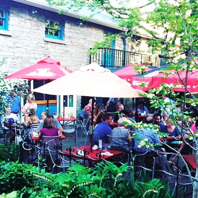 Chez Piggy, Kingston, ON