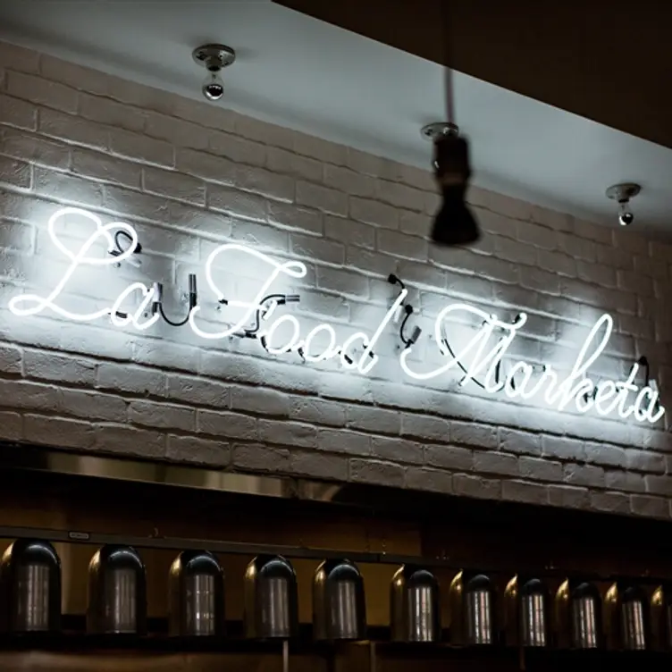 La Food Marketa, Baltimore, MD