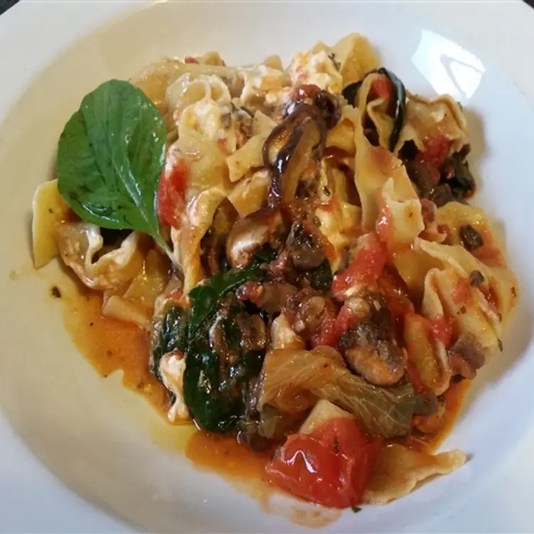 Cedar 65 Bistro & Gallery, Evergreen, CO