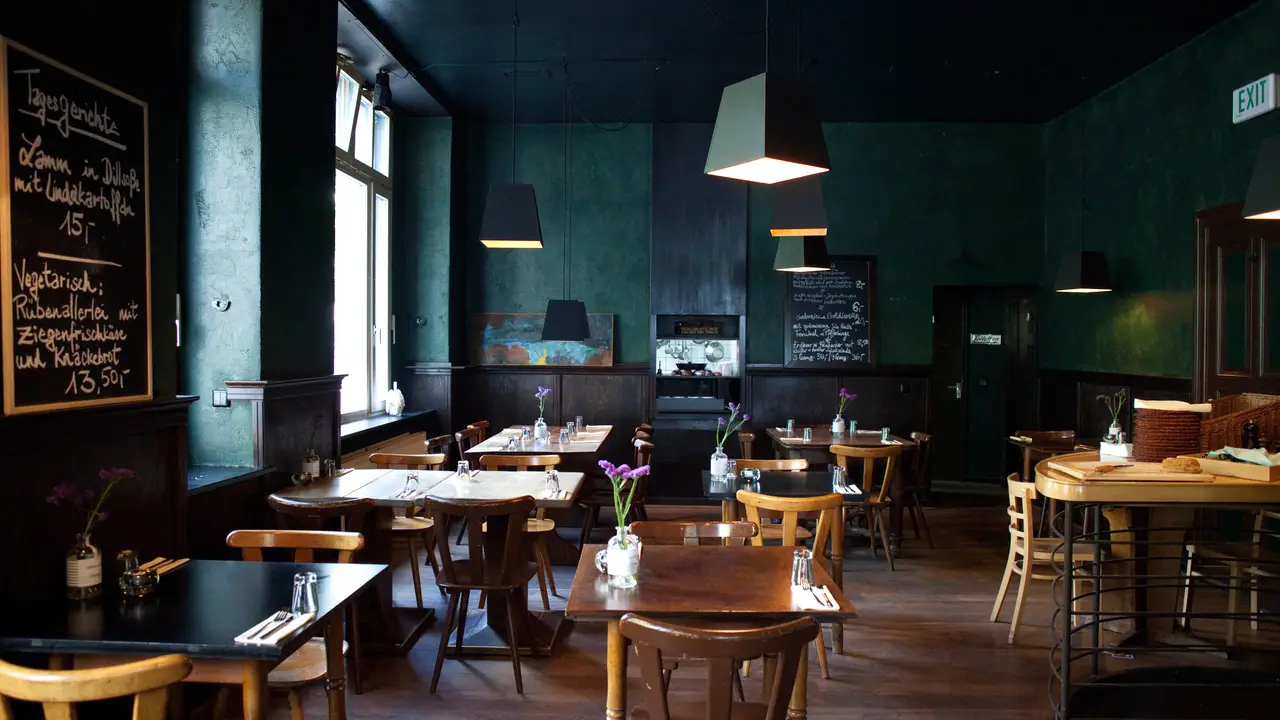 Zum Mond, Berlin, BE