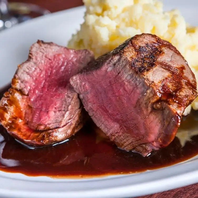 Steak - Sam's Steakhouse, Ludlow, VT