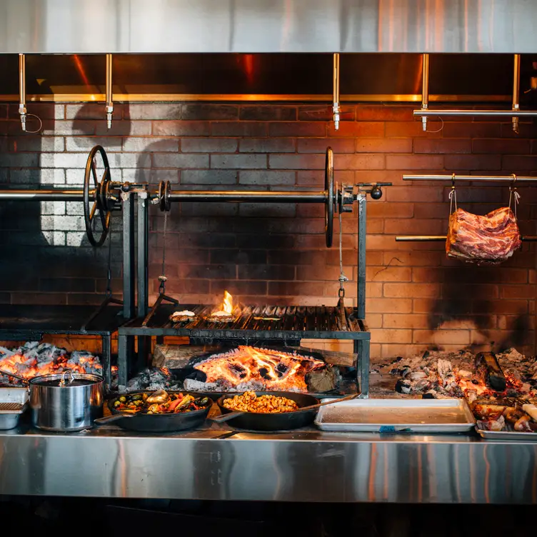 Hearth Food - The Promontory - Permanently Closed, Chicago, IL
