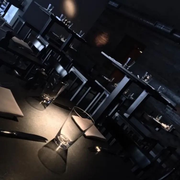 The Raw Bar & Grill, Berlin, BE