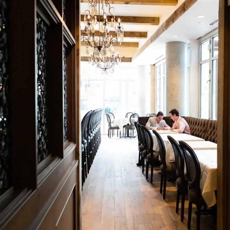 Carmine's - Bellevue, Bellevue, WA