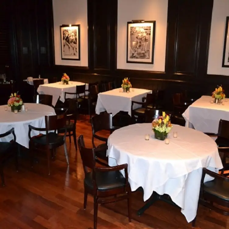 Dining Room - Shula's Steak House - Birmingham - Permanently Closed, Birmingham, AL