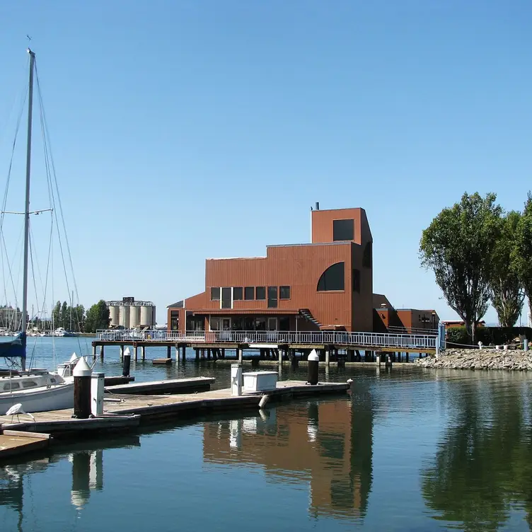 Eve's Waterfront, Oakland, CA