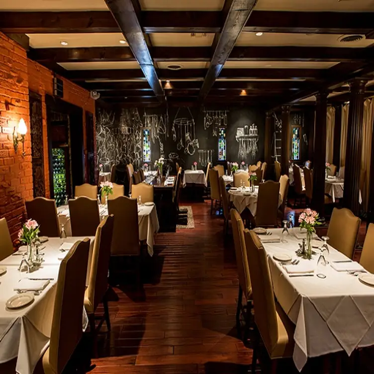 Dining Room - Vallozzi's Greensburg, Greensburg, PA