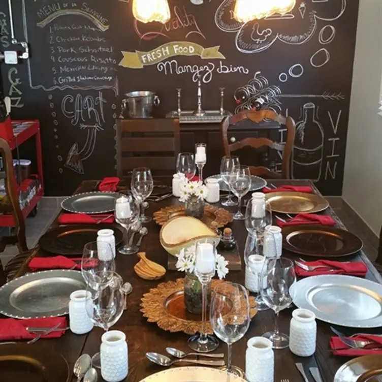 house of chef james mitchell, Saint-Lazare, QC