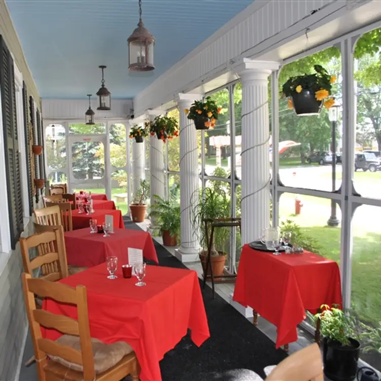 22 Broad Street, Bethel, ME