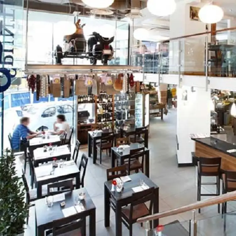 Valentina Putney - Permanently Closed, London, 