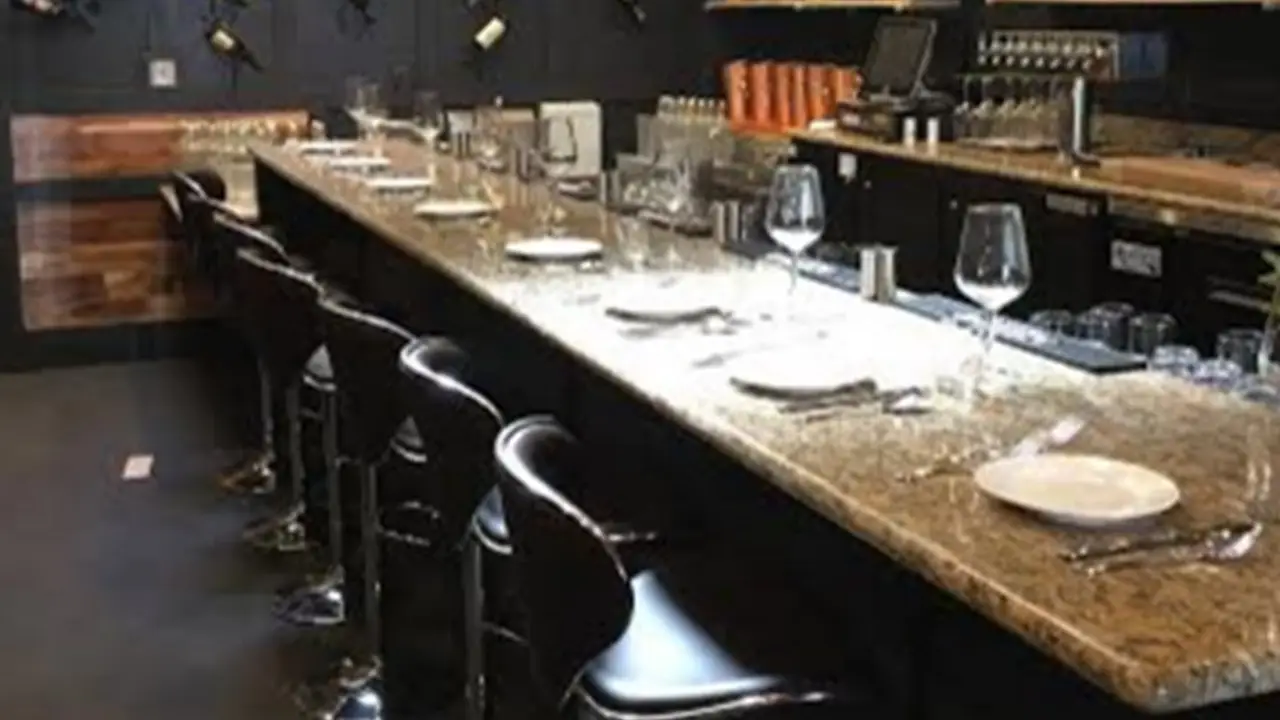 Bnb-bar dining - B & B, Berkeley, CA