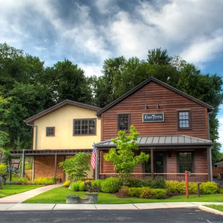 Eno Terra, Kingston, NJ