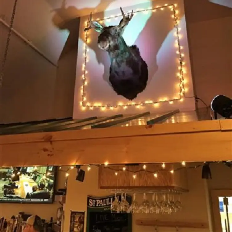 Billygoats BBQ - Permanently Closed, West Dennis, MA