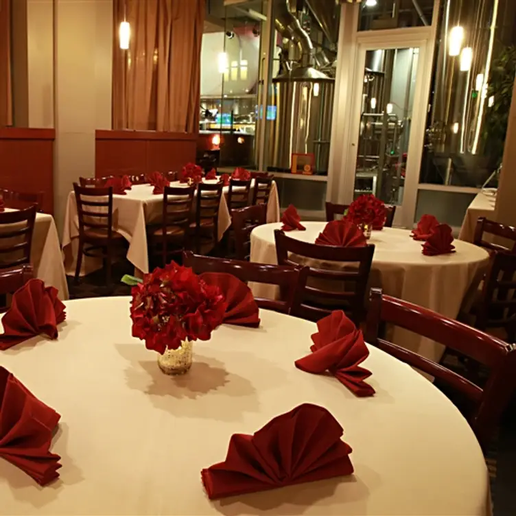 Gordon Biersch Brewery Restaurant - Rockville, Rockville, MD