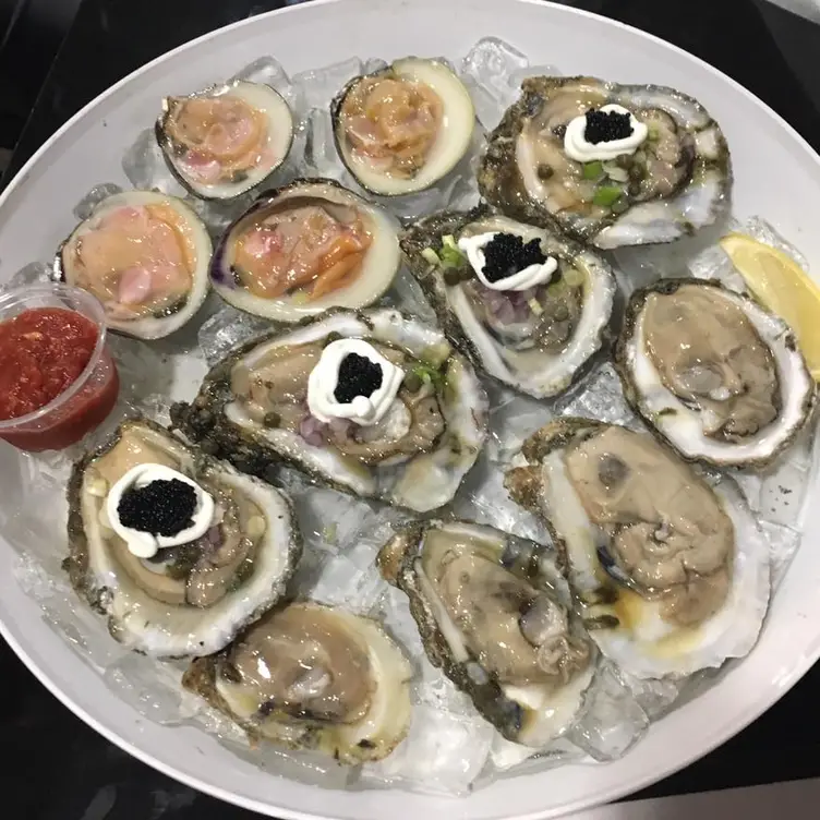 Thirsty Clam Oysters - Thirsty Clam, Grant, FL
