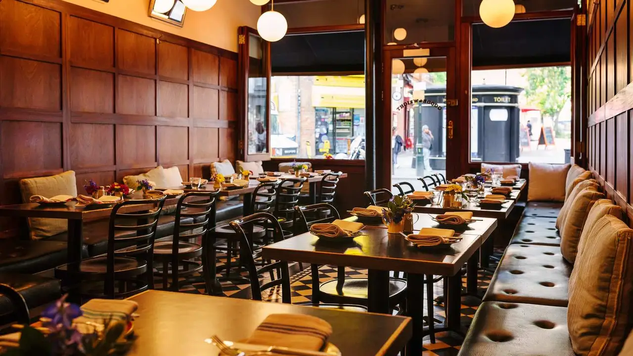 Goode & Wright Bistro, London, 