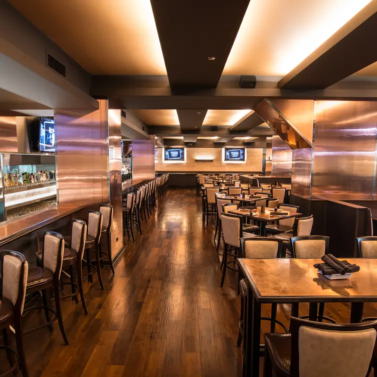 Howells & Hood - Permanently Closed, Chicago, IL