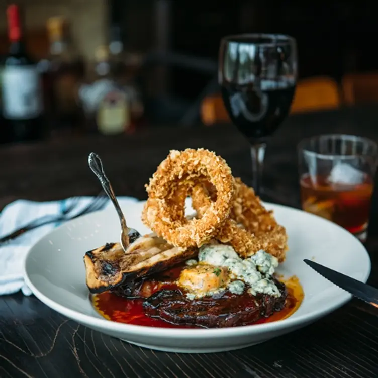 4 Bells, Minneapolis, MN