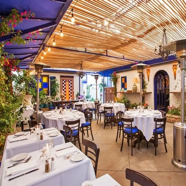 L'Ami - Permanently Closed, Santa Monica, CA