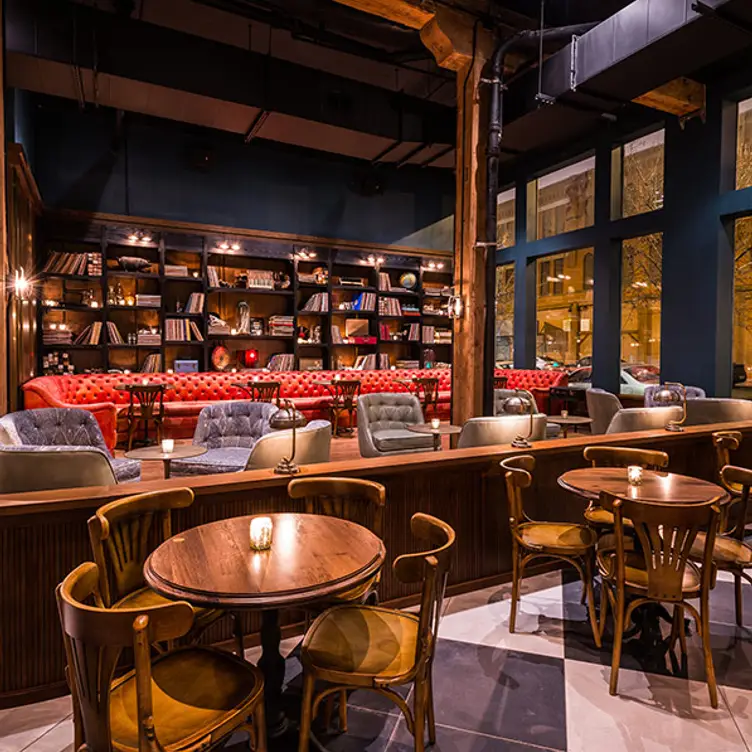 The Betty - Permanently Closed, Chicago, IL