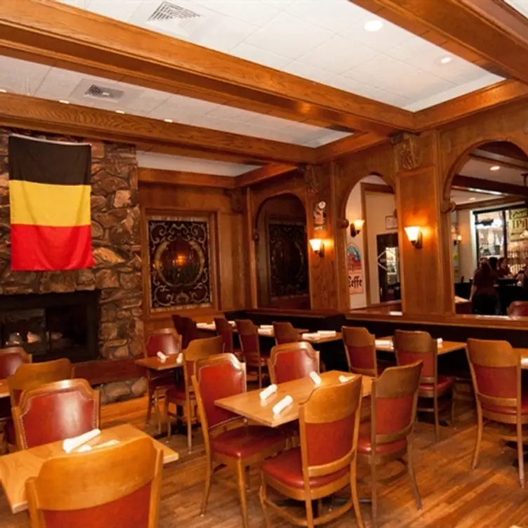 Pig & Fiddle, Minneapolis, MN
