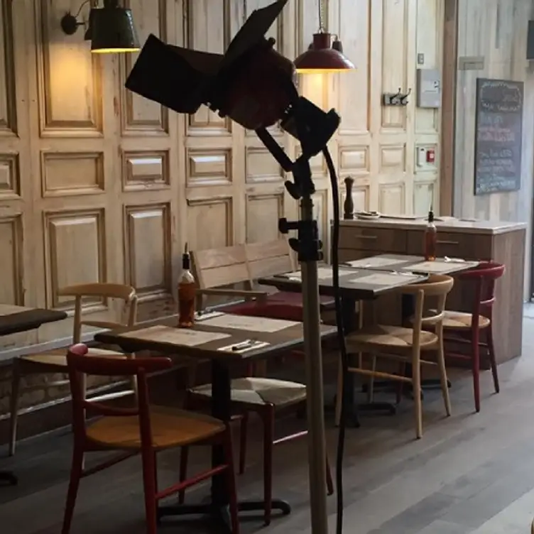Seven  - Permanently Closed, Harrow, Greater London