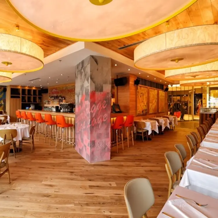 Serafina Akmerkez, Istanbul, Istanbul