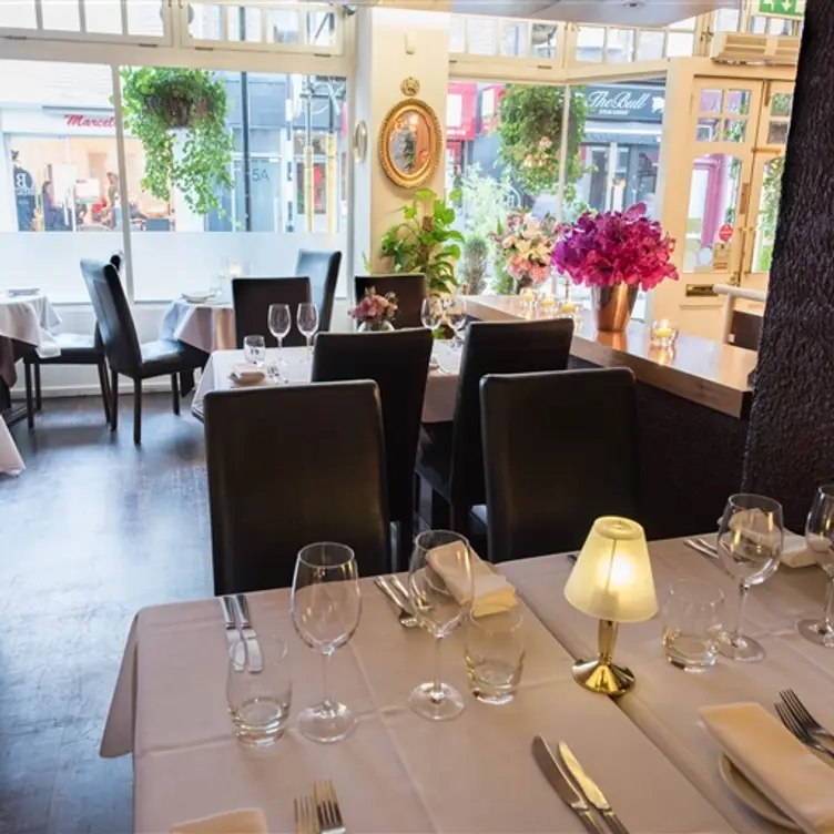 Bacco Restaurant & Wine Bar, London, 