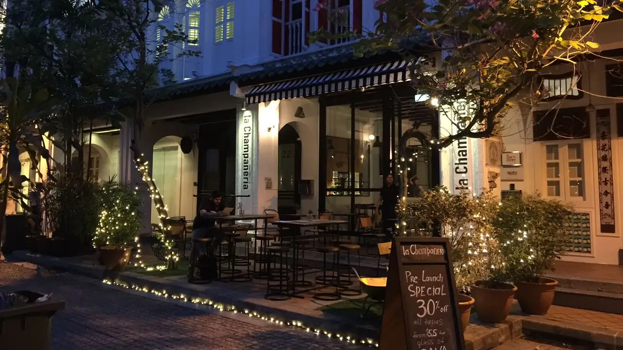 La Champaneria - BAR-CELONA Singapore Singapore
