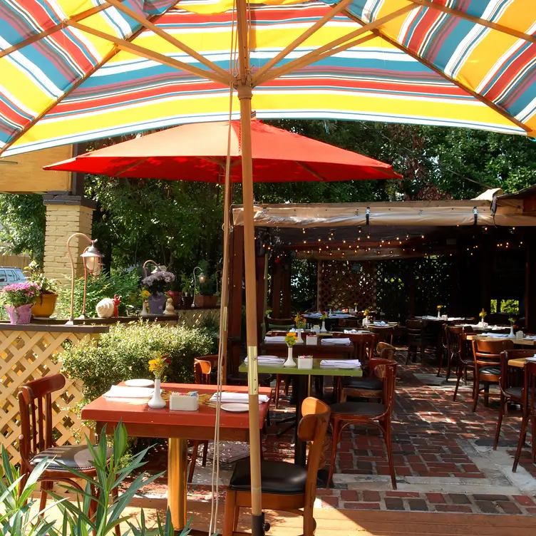 Patio - Anis Cafe and Bistro, Atlanta, GA