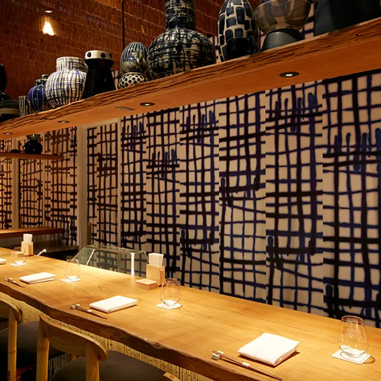 Ippoh Tempura Bar by Ginza Ippoh，SingaporeSingapore