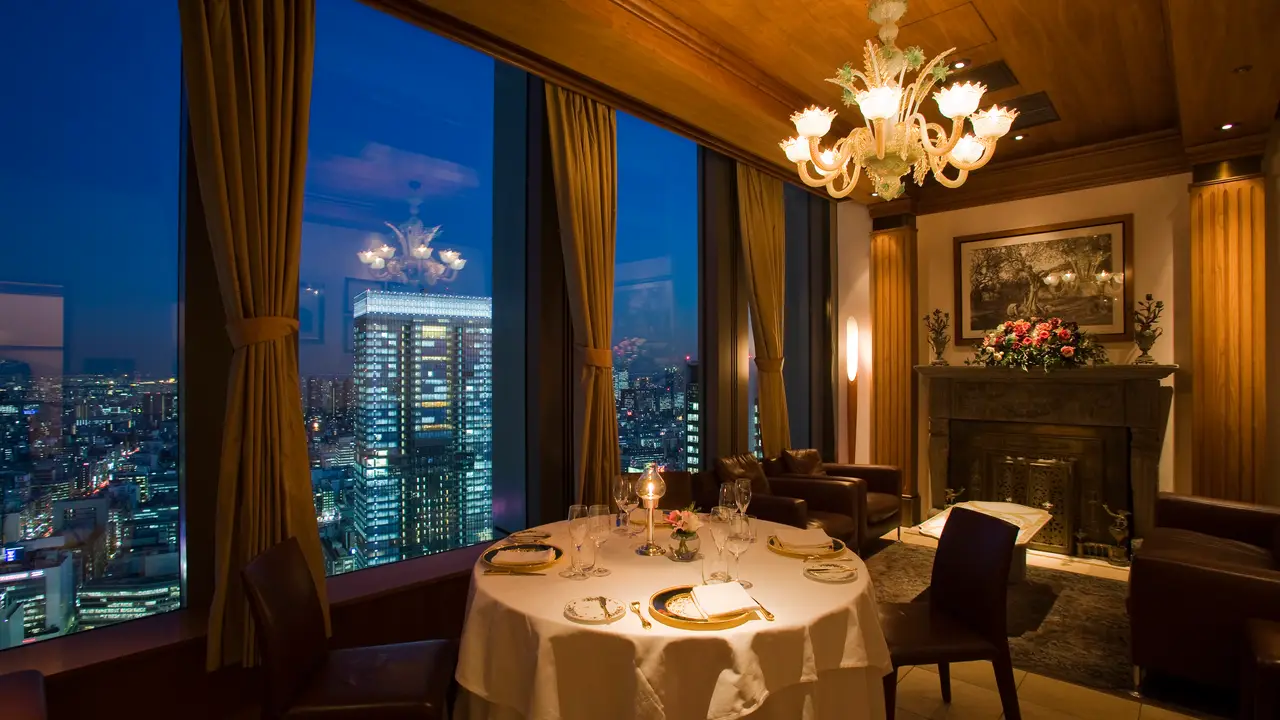 ゴロージ　アンティカ・オステリア・デル・ポンテ  - Antica Osteria Del Ponte, Chiyoda-ku, Tokyo