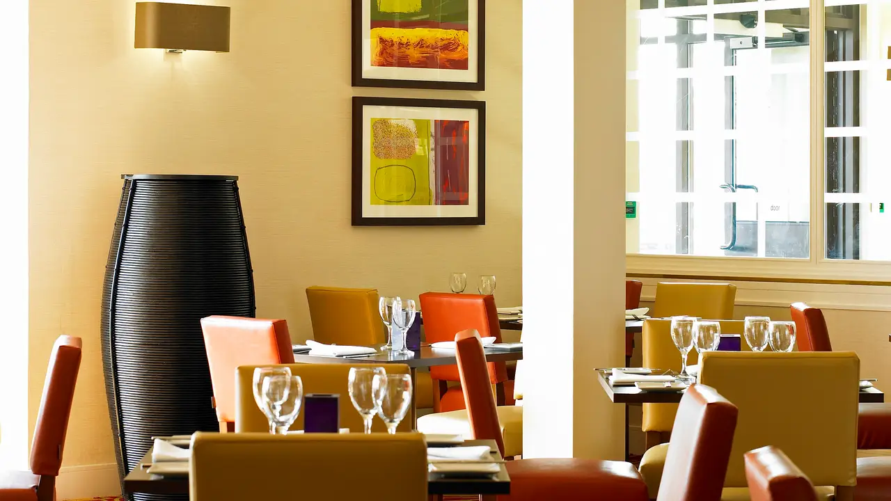 Cast Iron Bar & Grill - Cheshunt, Turnford, Hertfordshire