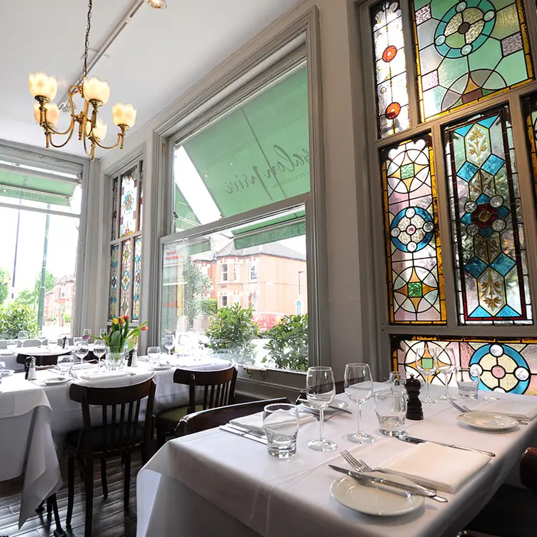 Le Salon Privé, London, 