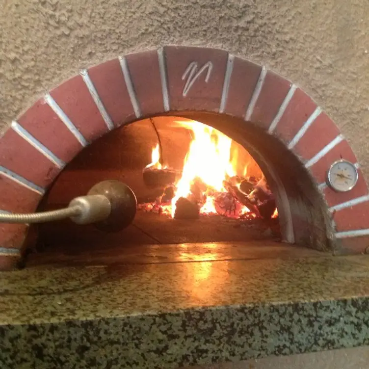 Pazza Pizza, Ascot Vale, AU-VIC