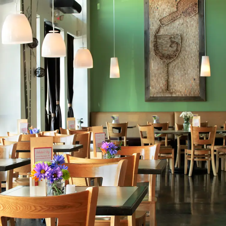 mendoberri cafe and wine bar, Mendota Heights, MN