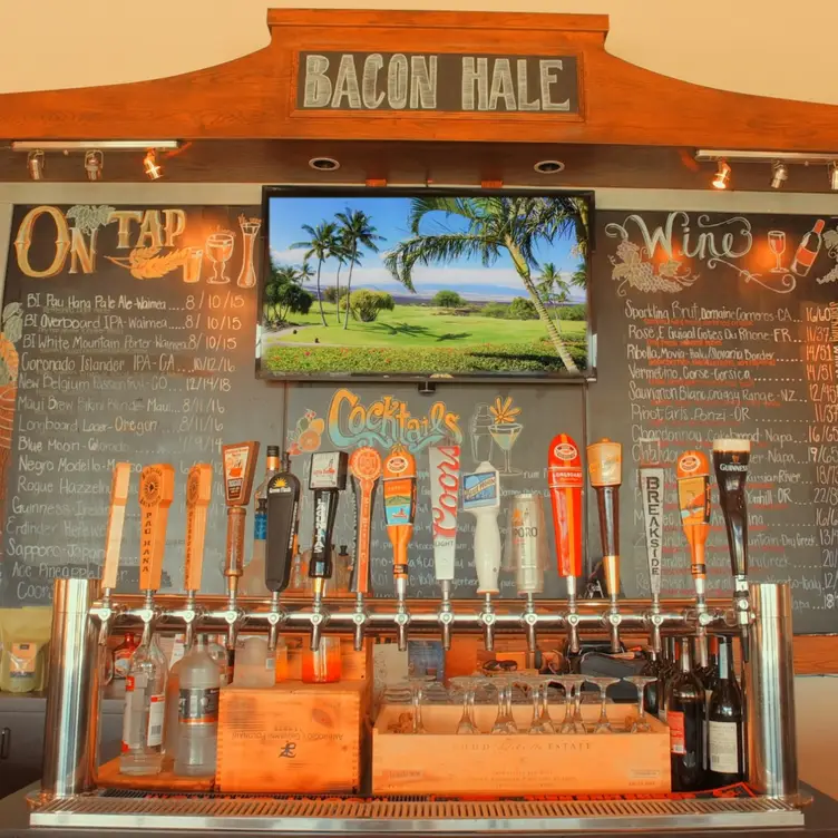 Tvs - Mai Grille By Allen Hess, Waikoloa, HI