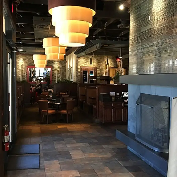 Turtle Jack's Muskoka Grill - Appleby, Burlington, ON